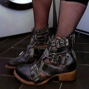 Stylish Black Leather Ankle Boots